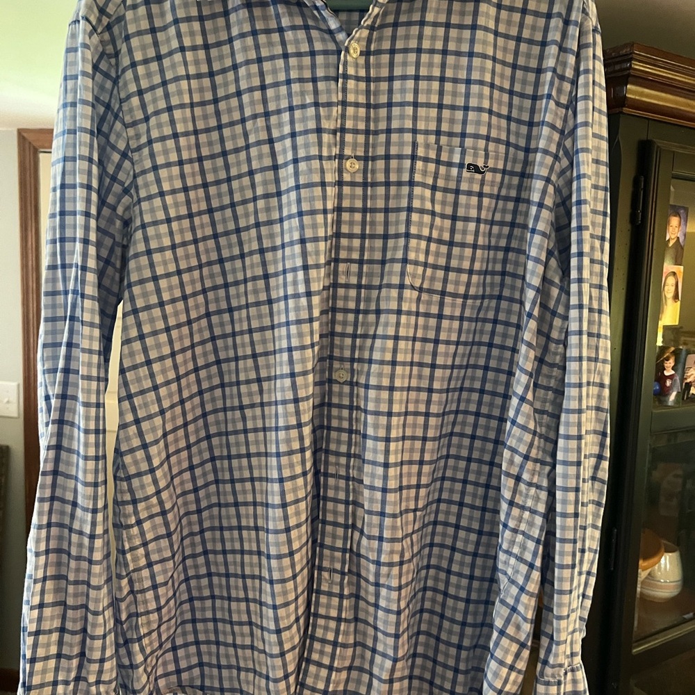 Vineyard Vines Men’s Button down Dress shirt size L